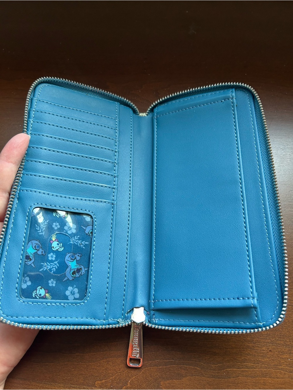 Loungefly x Disney Lilo & Stitch Zip Around Wallet featuring Upside-down Stitch - Picture 8 of 10